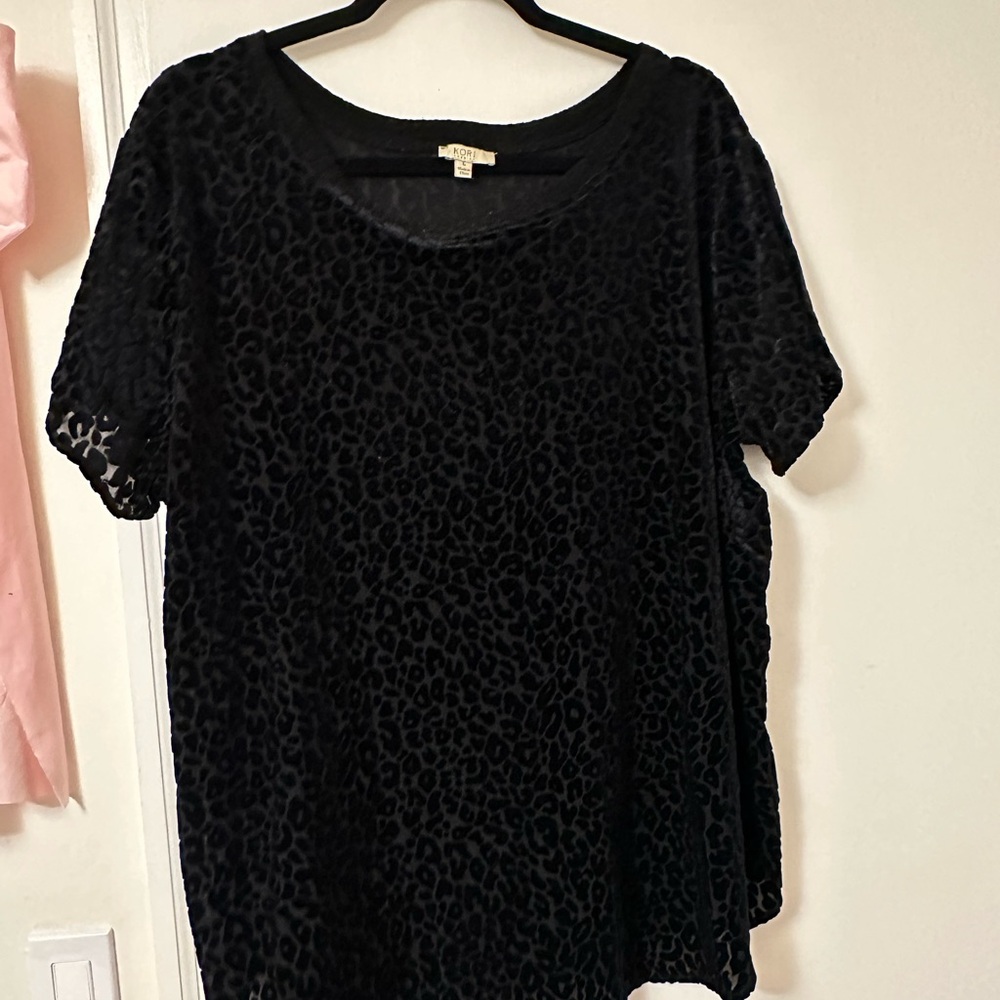 Kori Black Velvet Burnout Leopard Short Sleeve Tee